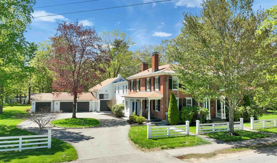 117 Boston Post Rd, Amherst, NH 03031 - 5 Beds, 5 Bath