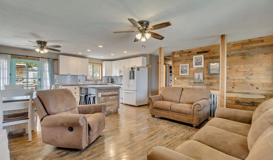 147 N CHURCH W, Cedar Fort, UT 84013 - 5 Beds, 2 Bath