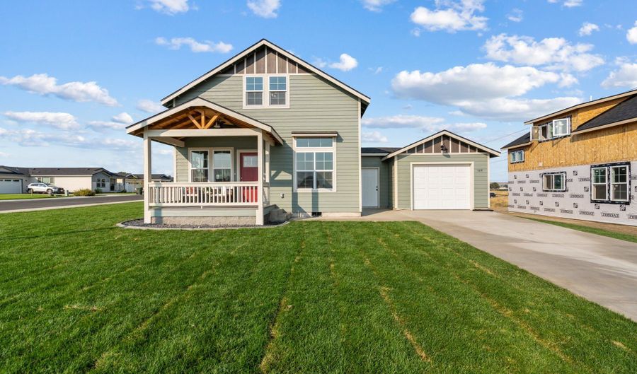 309 Art Kegler Blvd, Boardman, OR 97818 - 3 Beds, 3 Bath