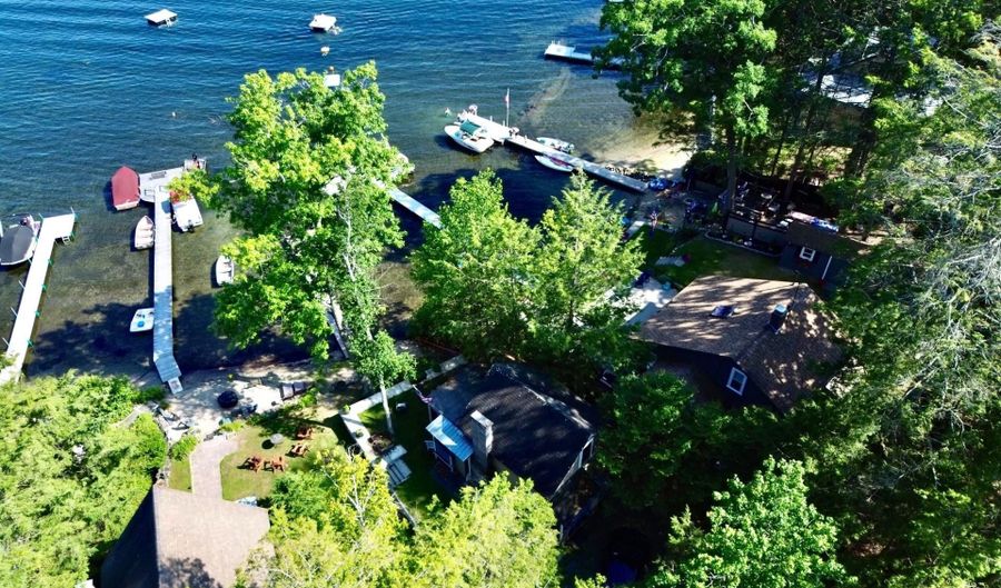 142 N Shore Rd, Chesterfield, NH 03462 - 4 Beds, 2 Bath