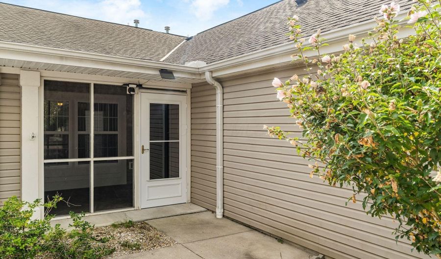 625 Kildow Ct, Ashville, OH 43103 - 2 Beds, 2 Bath