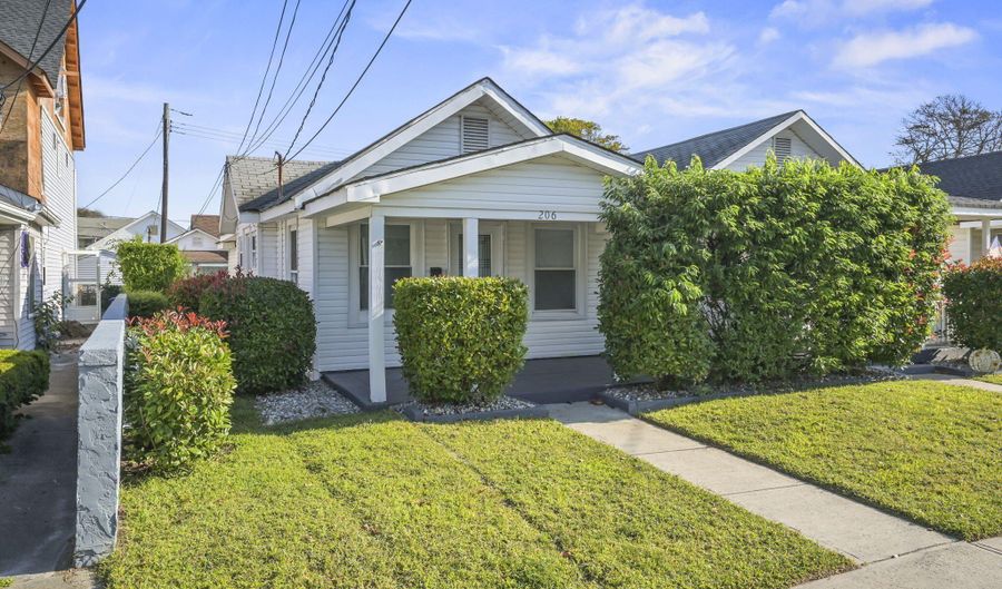 206 16th Ave, Belmar, NJ 07719 - 4 Beds, 2 Bath