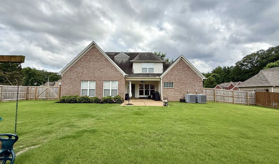 6632 W THRIVEAWAY, Bartlett, TN 38135 - 4 Beds, 4 Bath