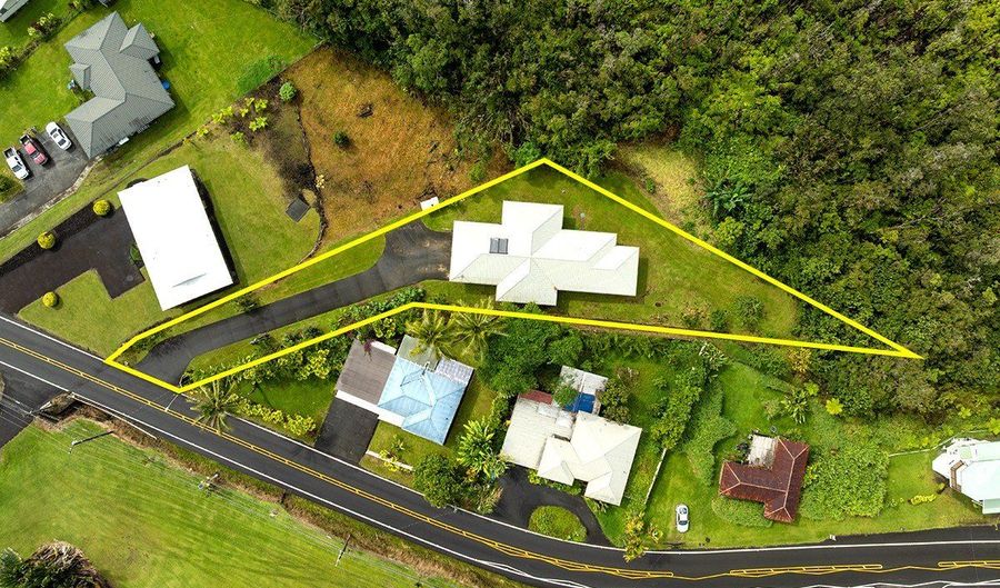 1673 KAUMANA Dr, Hilo, HI 96720 - 3 Beds, 2 Bath
