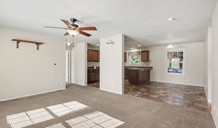 5086 Matterhorn Ln, Allendale, MI 49401 - 3 Beds, 2 Bath
