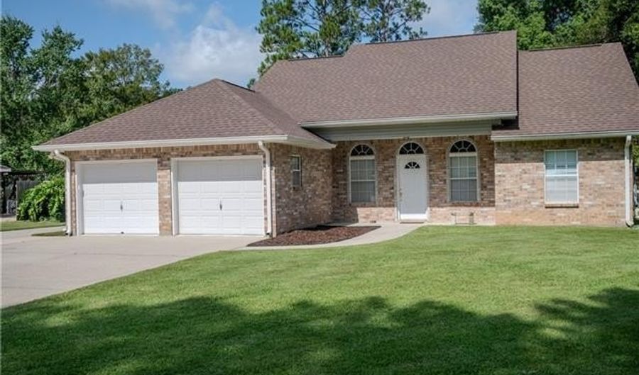 71175 PACKET Pl, Abita Springs, LA 70420 - 3 Beds, 2 Bath
