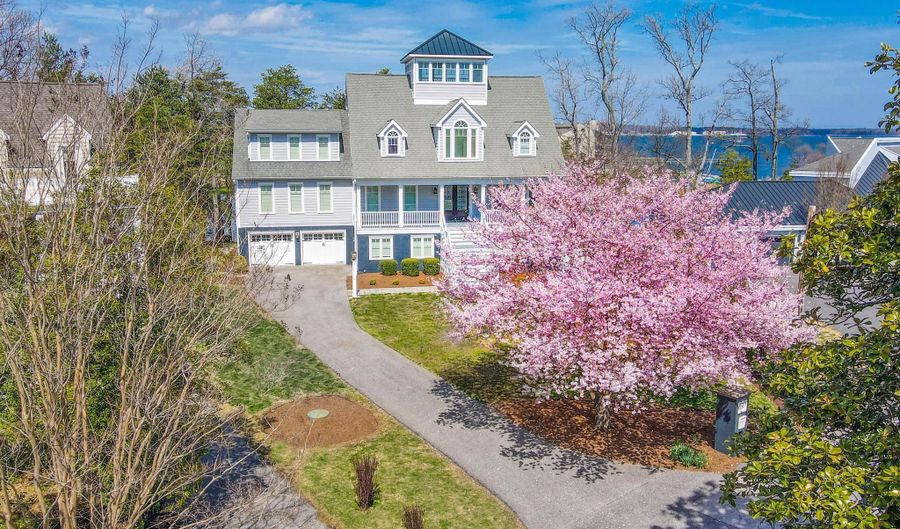 2680 CLAIBOURNE Ct, Annapolis, MD 21403 - 5 Beds, 4 Bath