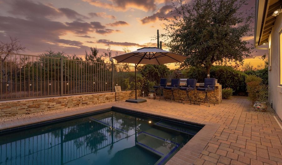 5731 E ASHLER HILLS Dr, Cave Creek, AZ 85331 - 4 Beds, 3 Bath