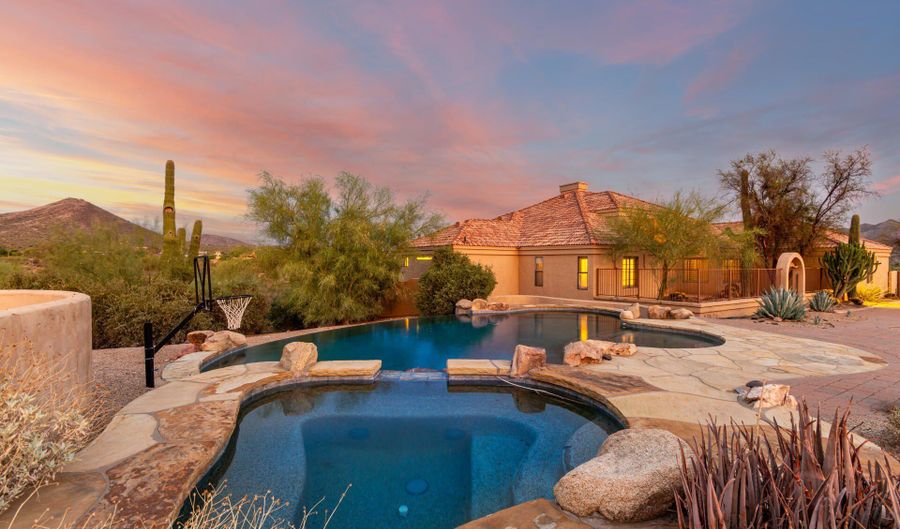 6524 E ROCKAWAY HILLS Dr, Cave Creek, AZ 85331 - 4 Beds, 4 Bath