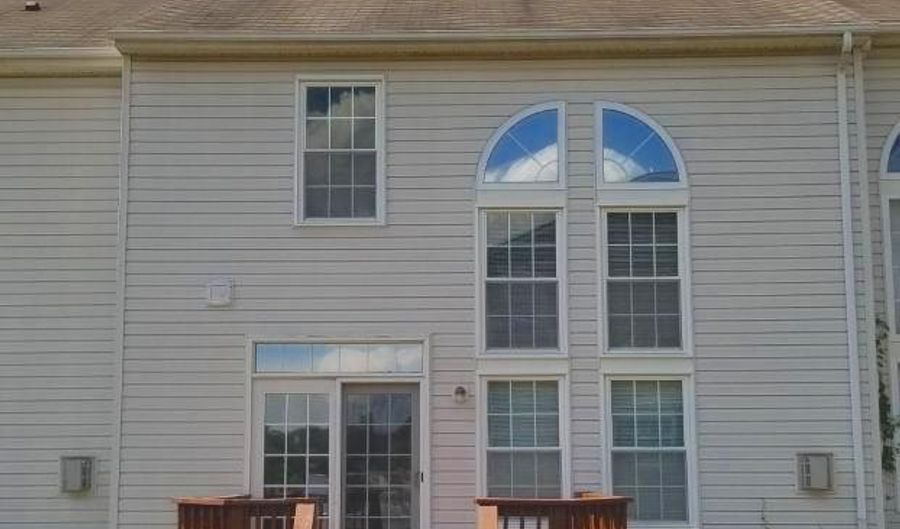 323 GOLDEN EAGLE Way, Belcamp, MD 21017 - 3 Beds, 4 Bath