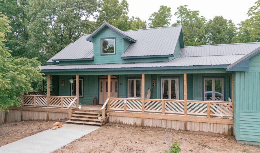 4978 S 11th Rd, Aldrich, MO 65601 - 4 Beds, 3 Bath