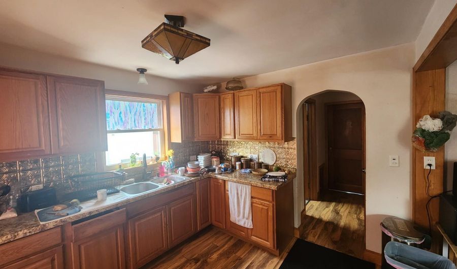 1220 FRANKLIN St, Wisconsin Rapids, WI 54494 - 3 Beds, 1 Bath
