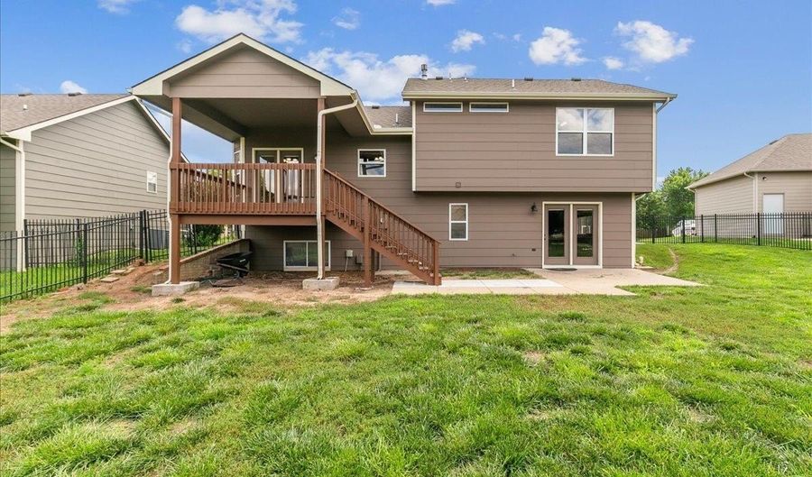 1737 N Columbine, Andover, KS 67002 - 4 Beds, 3 Bath