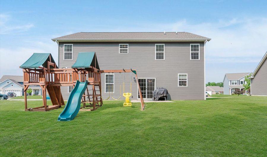 1715 Foudray Cir S, Avon, IN 46123 - 4 Beds, 3 Bath
