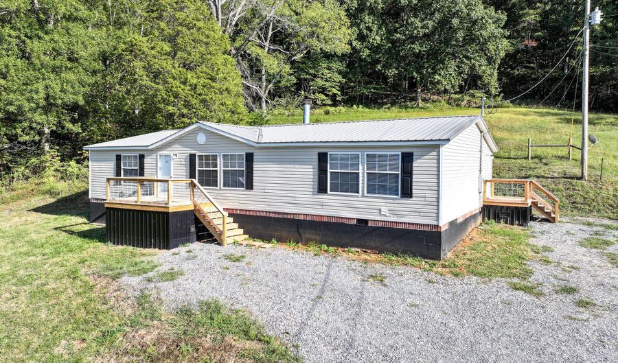 790 W Pines Rd, Afton, TN 37616 - 3 Beds, 2 Bath