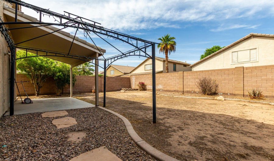 12682 W HOLLYHOCK Dr, Avondale, AZ 85392 - 4 Beds, 13 Bath