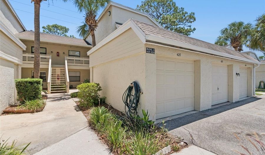 427 S NETHERWOOD Cres 427, Altamonte Springs, FL 32714 - 2 Beds, 2 Bath