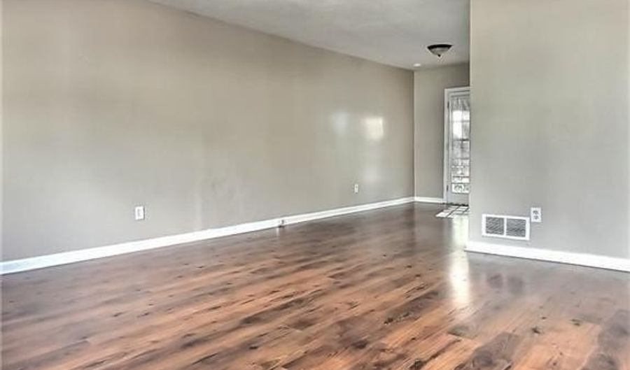 7066 Oakhill Cir, Austell, GA 30168 - 3 Beds, 3 Bath