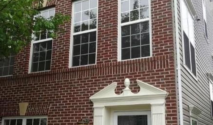44293 SUSCON, Ashburn, VA 20147 - 3 Beds, 3 Bath