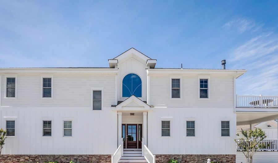 264 41st, Avalon, NJ 08202 - 4 Beds, 4 Bath
