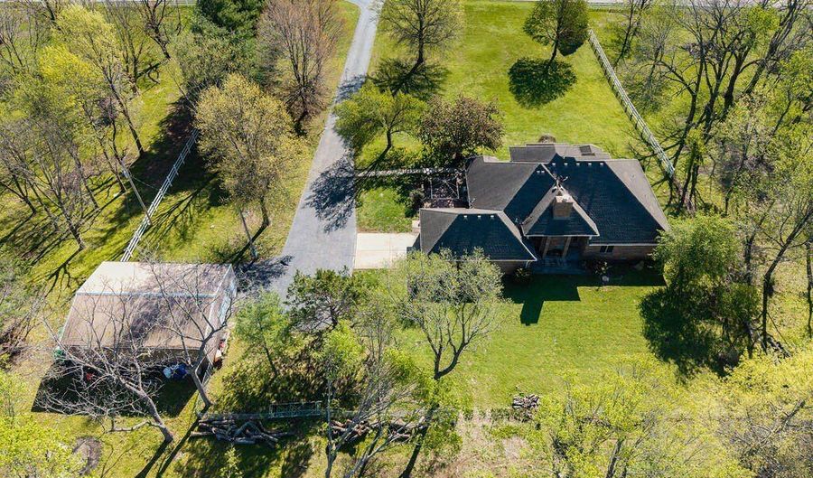 4181 N Farm Road 35, Ash Grove, MO 65604 - 3 Beds, 3 Bath