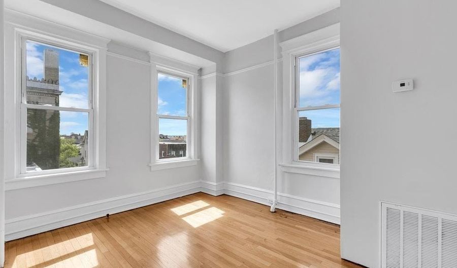 3501 Ventnor Ave D3, Atlantic City, NJ 08401 - 2 Beds, 1 Bath
