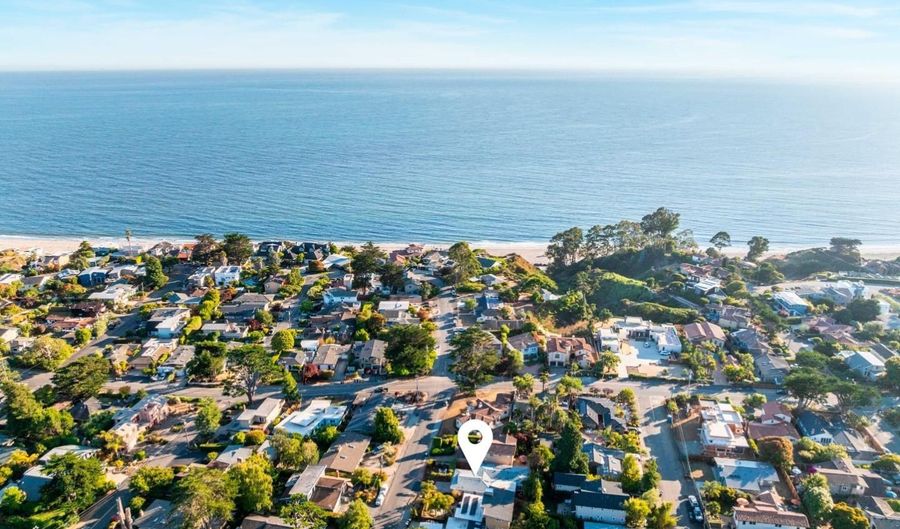 506 Bayview Dr, Aptos, CA 95003 - 3 Beds, 2 Bath