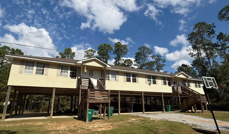 4050 Ninth St, Bay St. Louis, MS 39520 - 12 Beds, 8 Bath