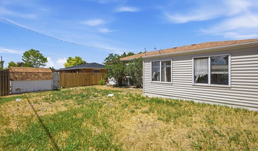 4413 E 7TH St, Cheyenne, WY 82001 - 4 Beds, 3 Bath