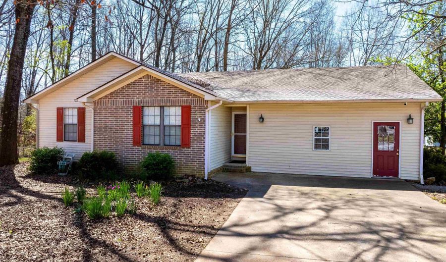 40 Chimney Rd, Batesville, AR 72501 - 3 Beds, 2 Bath