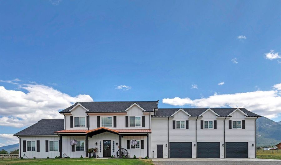 26190 Sliding Horse Ln, Arlee, MT 59821 - 4 Beds, 4 Bath