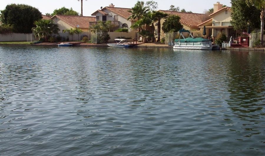 11018 W POINSETTIA Dr, Avondale, AZ 85392 - 3 Beds, 2 Bath