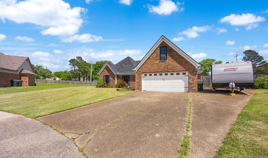 6747 WILD, Bartlett, TN 38135 - 3 Beds, 2 Bath