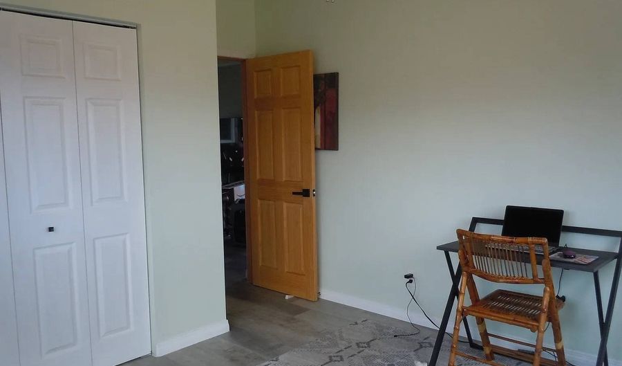92-8344 Hibiscus Dr, Captain Cook, HI 96704 - 3 Beds, 2 Bath