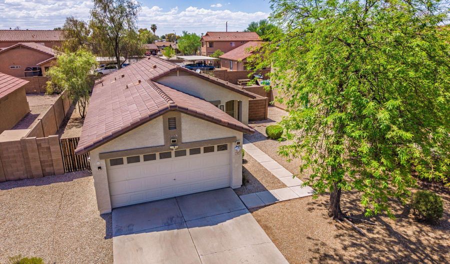 947 N MARIA Ln, Casa Grande, AZ 85122 - 2 Beds, 2 Bath