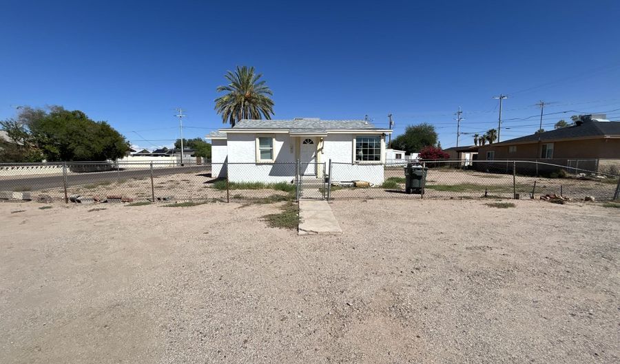 1010 N PARK Ave, Casa Grande, AZ 85122 - 2 Beds, 1 Bath