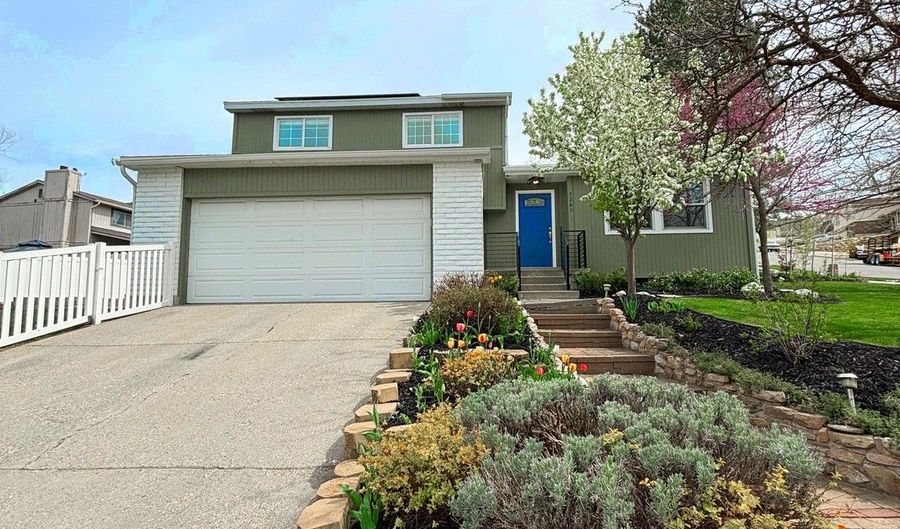7289 S NUTREE Dr, Cottonwood Heights, UT 84121 - 4 Beds, 2 Bath