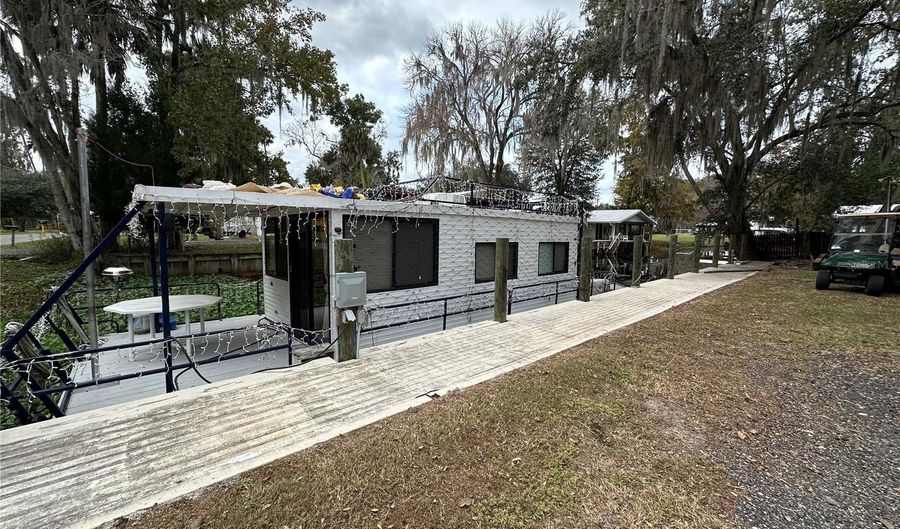 56315 HICKORY Rd, Astor, FL 32102 - 2 Beds, 2 Bath