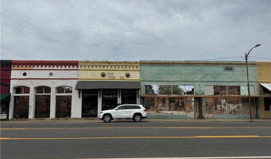 209 E Main St, Atkins, AR 72823 - 0 Beds, 0 Bath