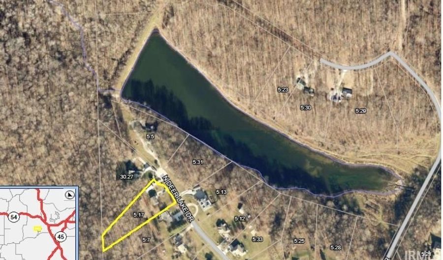 687 N Deer Lake Dr, Bloomfield, IN 47424 - 4 Beds, 3 Bath
