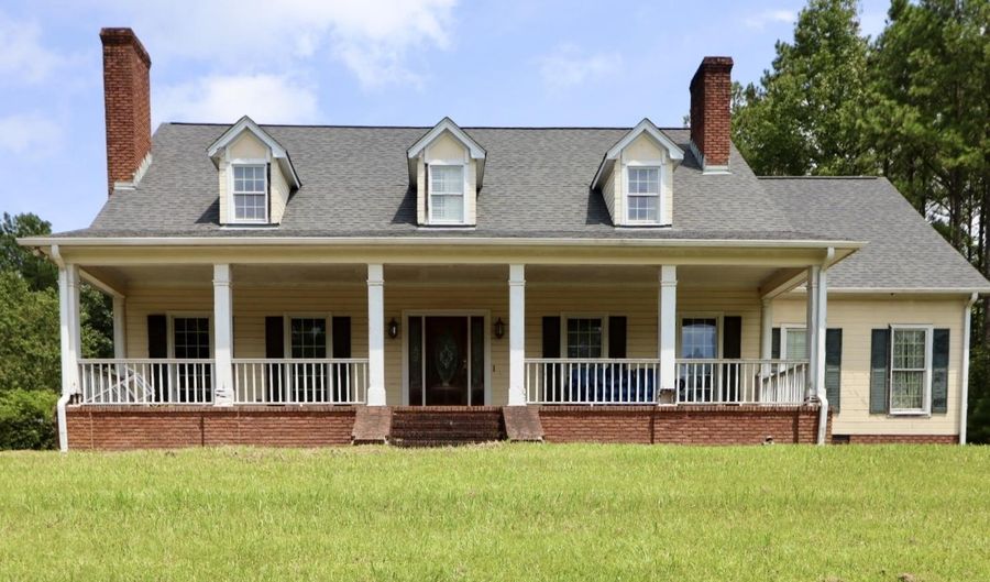525 JASMINE HILL Rd, Anniston, AL 36207 - 4 Beds, 5 Bath