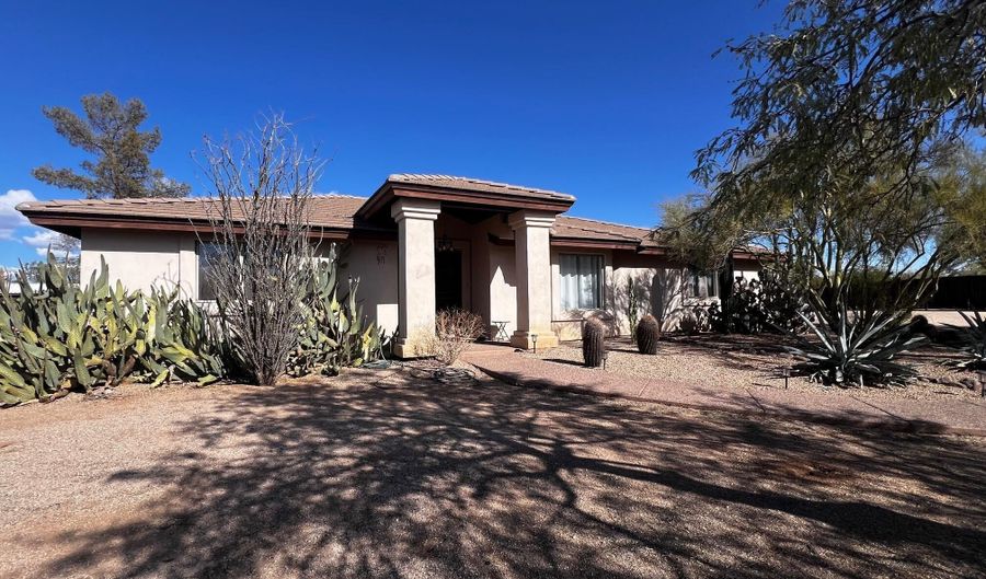 4728 E RON RICO Rd, Cave Creek, AZ 85331 - 4 Beds, 4 Bath