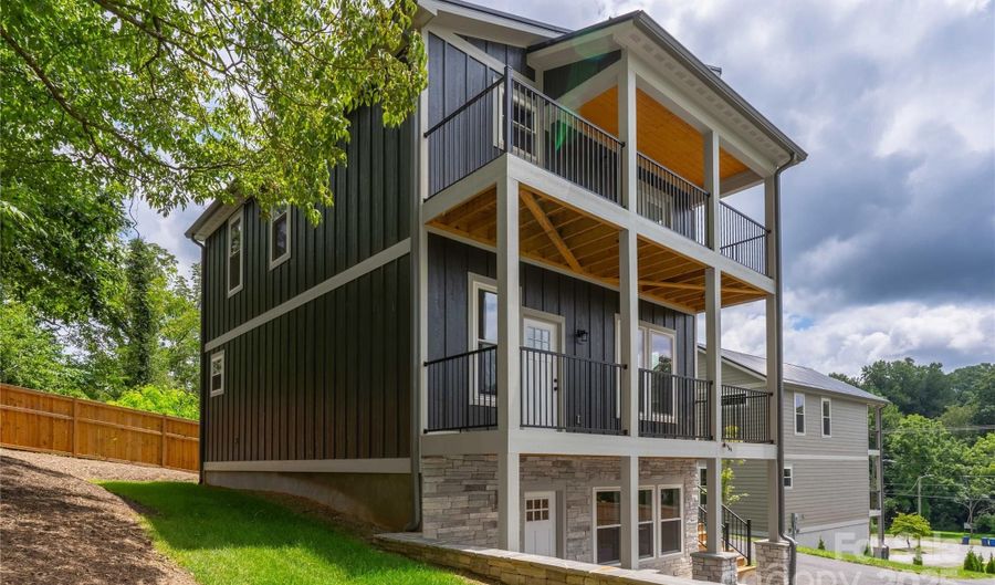 1715 Old Haywood Rd, Asheville, NC 28806 - 3 Beds, 4 Bath