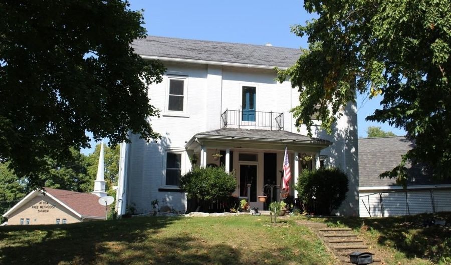 500 E Summit St, Attica, IN 47918 - 3 Beds, 2 Bath