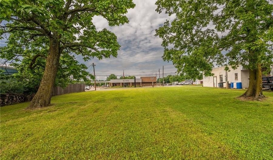 TBD Fort ST, Barling, AR 72923 - 0 Beds, 0 Bath