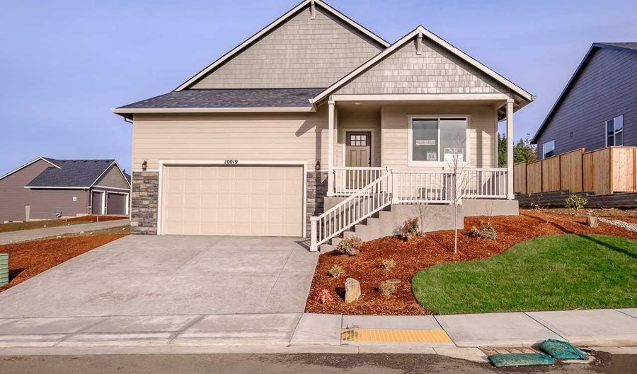 10019 Shayla St, Aumsville, OR 97325 - 4 Beds, 2 Bath