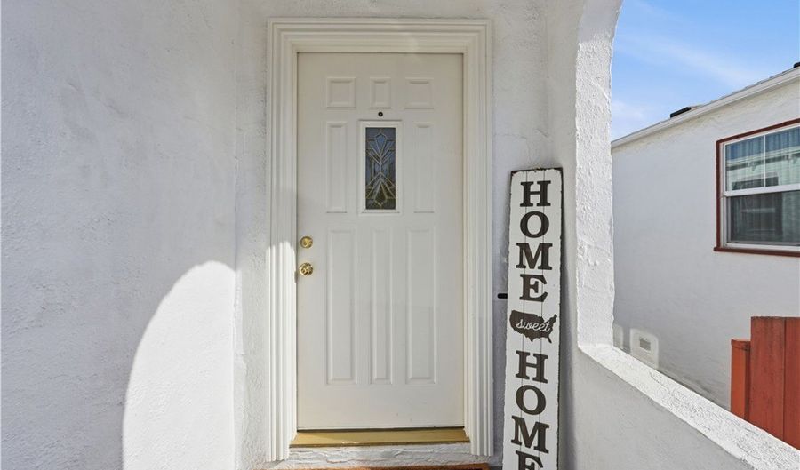 904 Solano Ave, Albany, CA 94706 - 2 Beds, 2 Bath