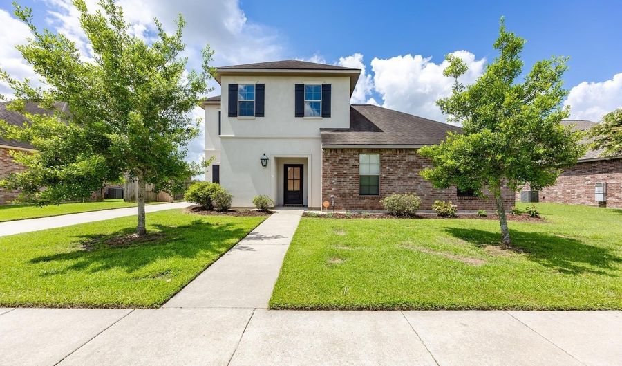 4453 Trial Dr, Addis, LA 70710 - 4 Beds, 2 Bath
