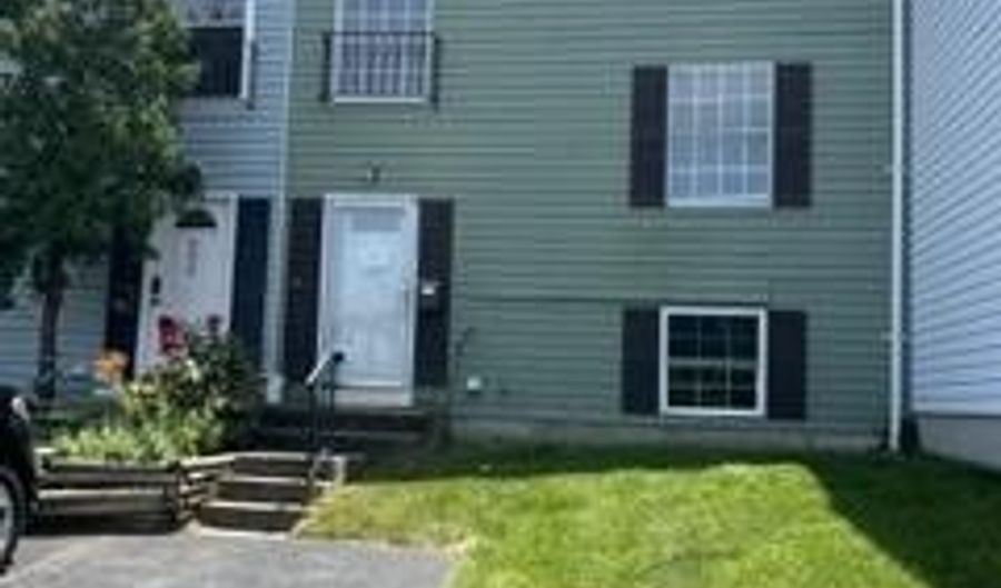 608 GREENBRIAR Ln, Annapolis, MD 21401 - 3 Beds, 2 Bath