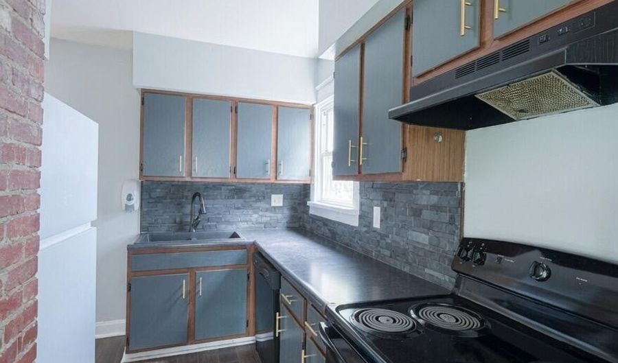 490 E Oakland Ave, Columbus, OH 43202 - 3 Beds, 1 Bath